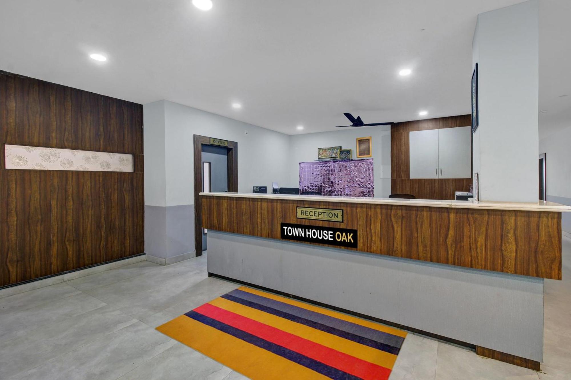 Collection O Hotel Swagath Pride Mancherāl Extérieur photo